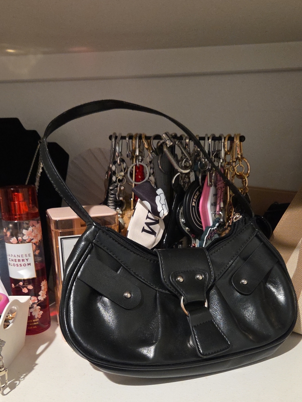 Black Leather Shoulder Bag - Women's Classic Hobo